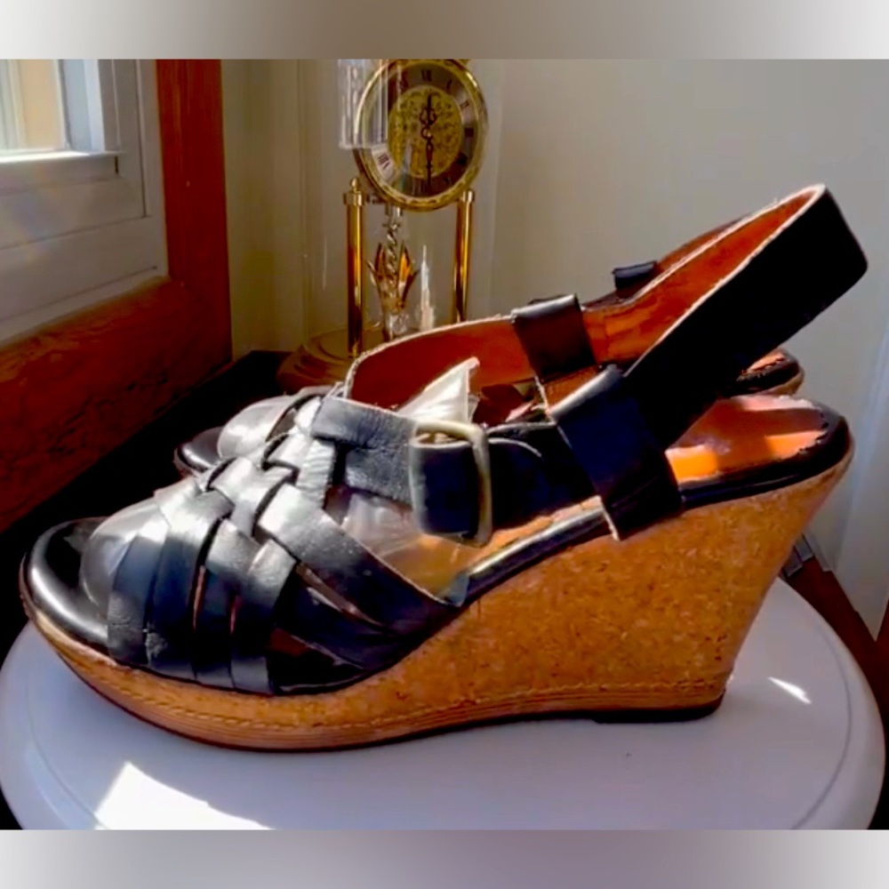 Indigo Black Wedge Sandals size 8.5